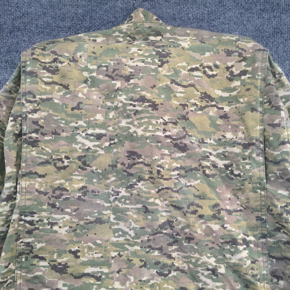 U.S. Army Men's Combat Uniform Digital Camouflage Coat Size Medium Cotton Blend - Picture 10 of 13